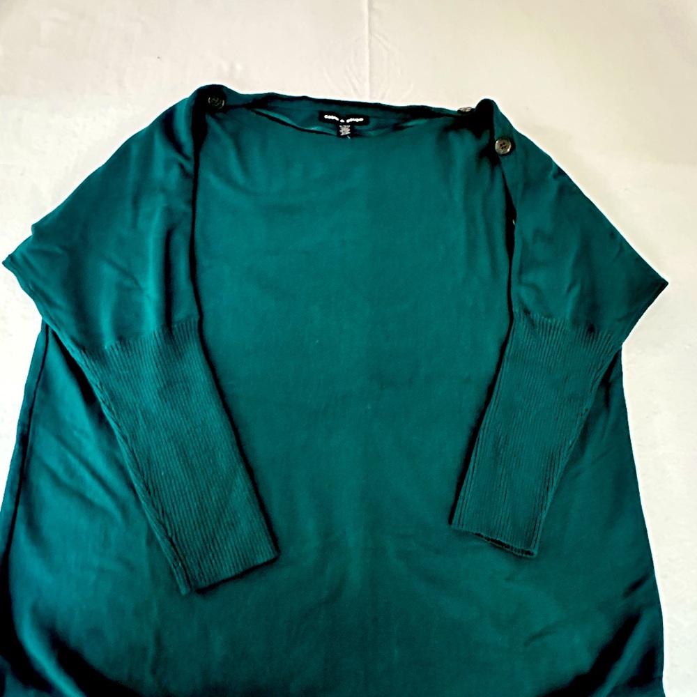 Cable &Guage- Dark teal 3/4 sleeves- batwing design arms, oversized.